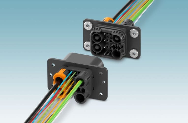 Kontakten stöder kraftledarareor från 6 till 25 mm², vilket gör den flexibel för olika typer av installationer.